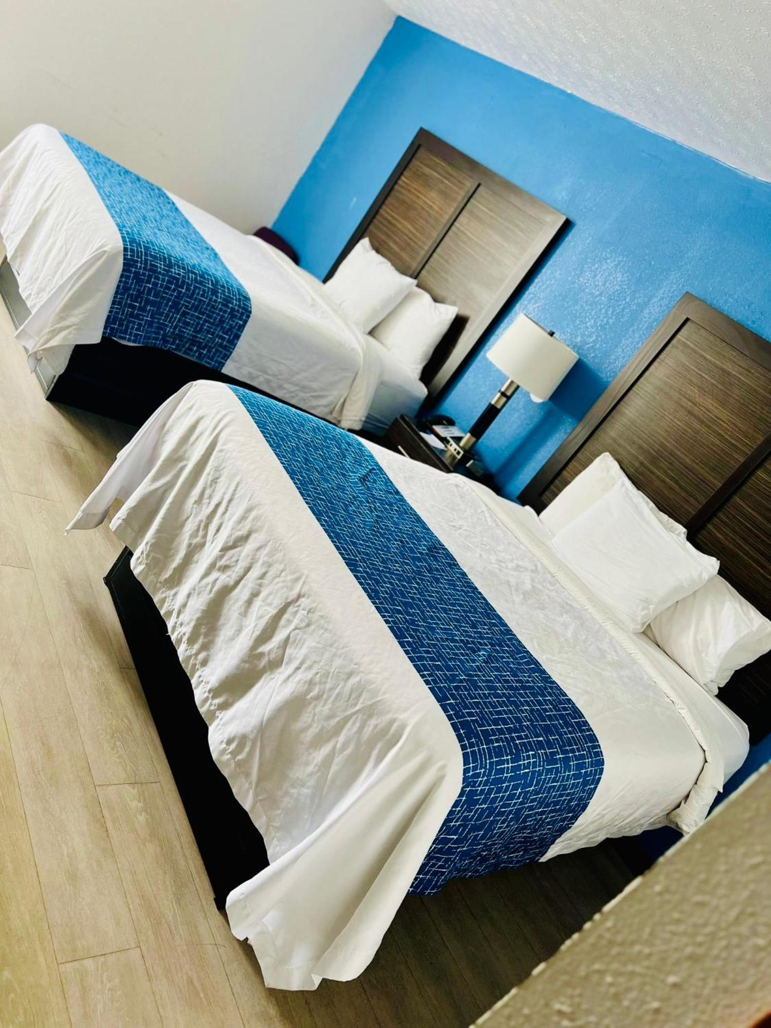Travelodge By Wyndham Gallipolis Bagian luar foto
