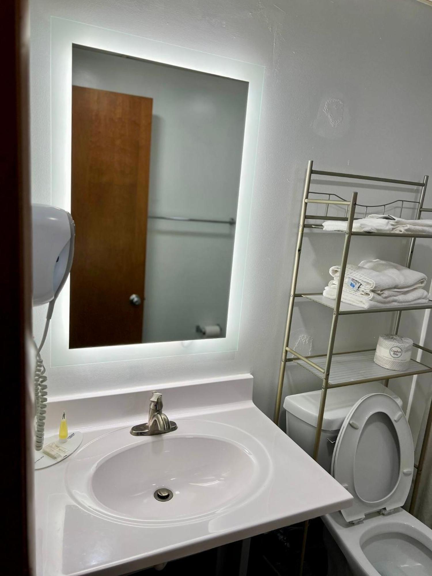 Travelodge By Wyndham Gallipolis Bagian luar foto